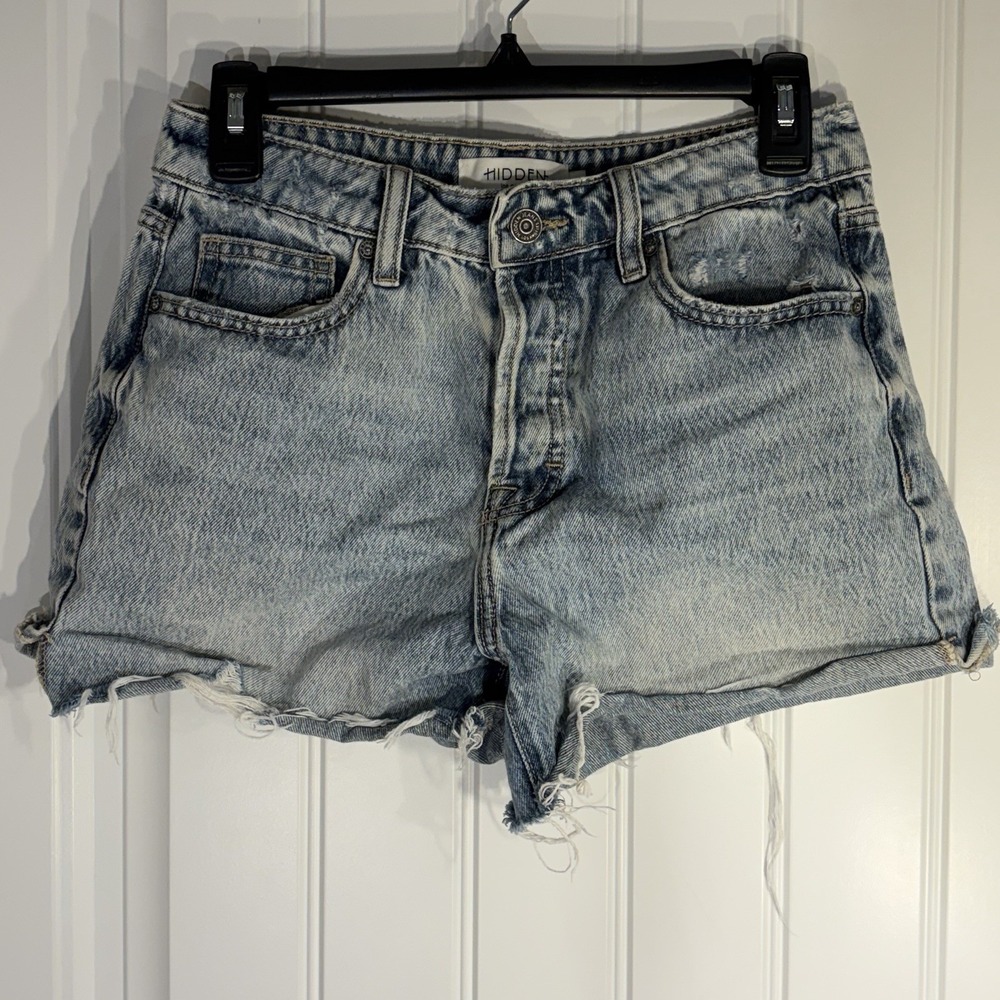 Hidden Jeans Distressed Denim Shorts‎ Women's S High Rise Raw Hem Light Wash